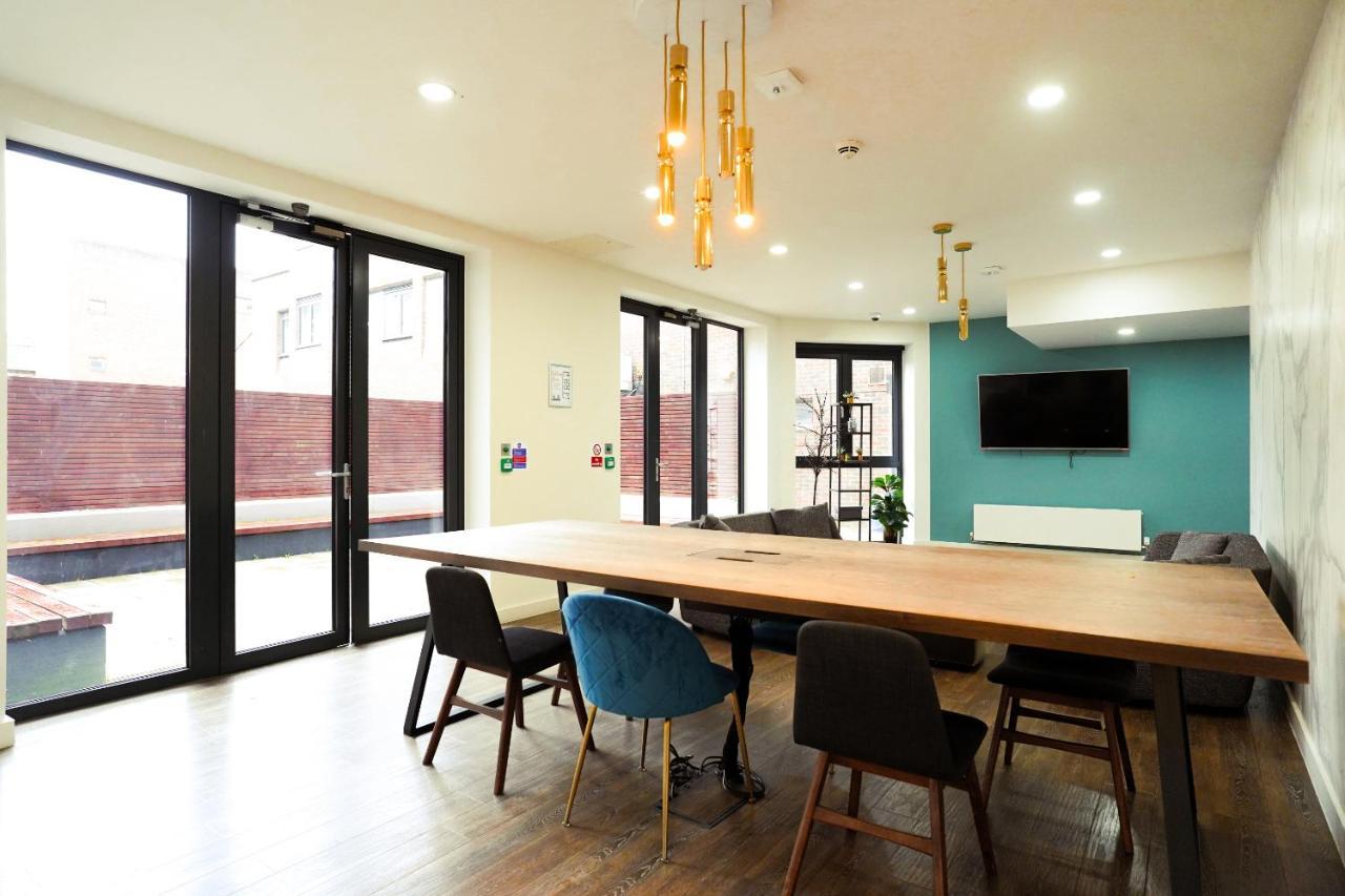 Platform Bedford Apartamento Exterior foto